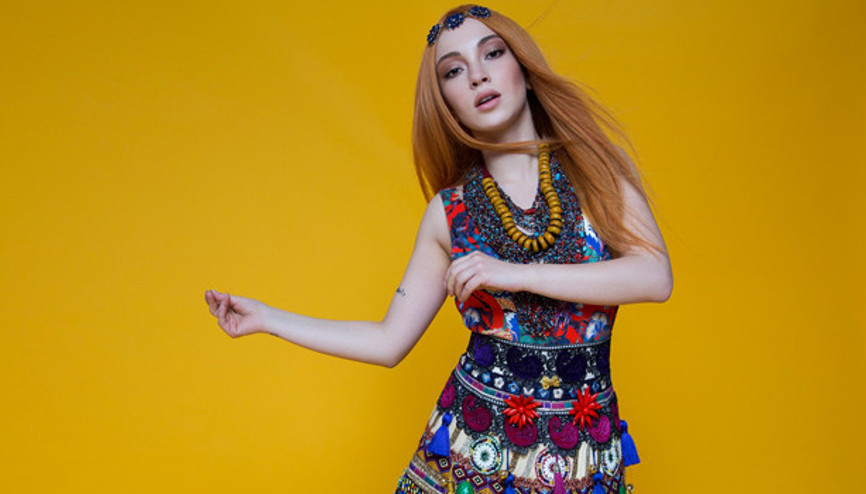 Ece Seçkin, Enrique Iglesias ile düet yapacak