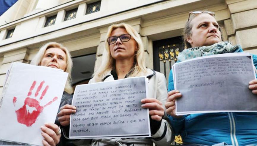 ‘Seks yaparken ağlamadın, şimdi kapa çeneni’