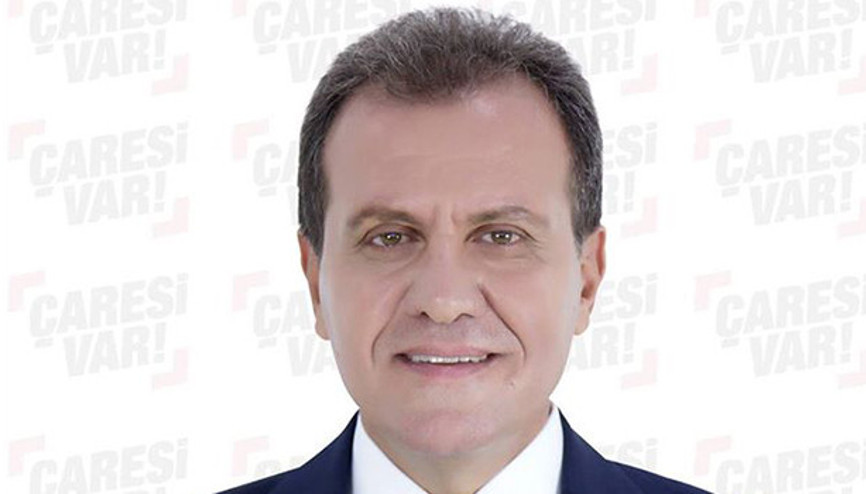 Vahap Seçerin biyografisi | CHP Mersin Büyükşehir Belediye Başkan Adayı Vahap Seçer kimdir