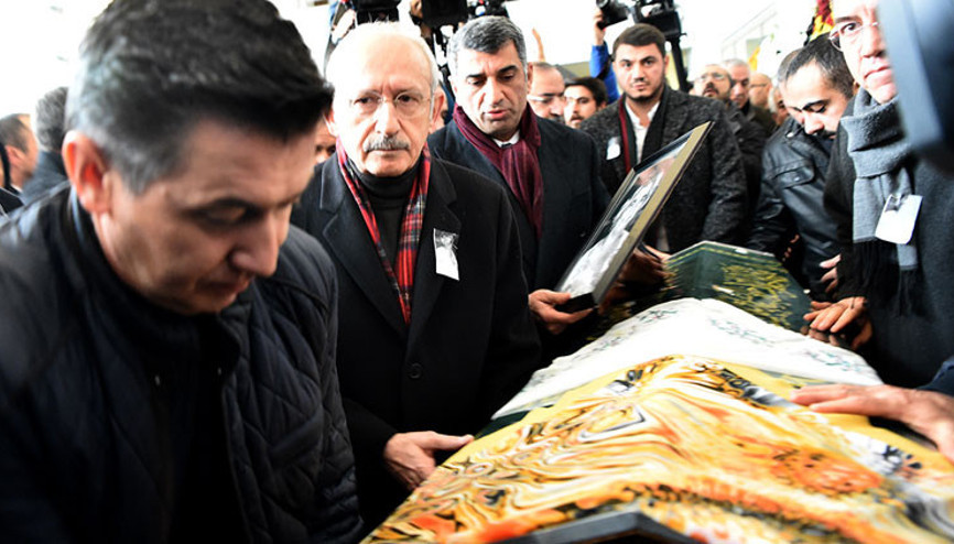 Kılıçdaroğlu, Gürsel Erolun annesinin cenazesine katıldı