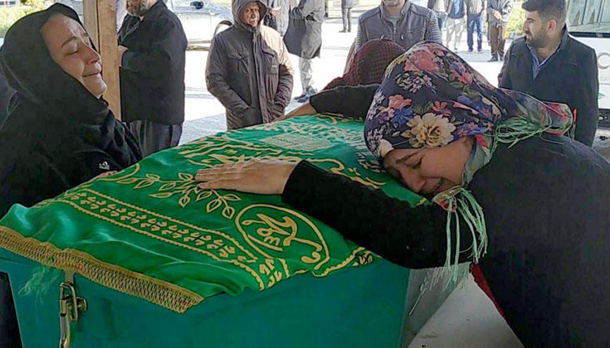Minik Mertcan, gözyaşlarıyla toprağa verildi