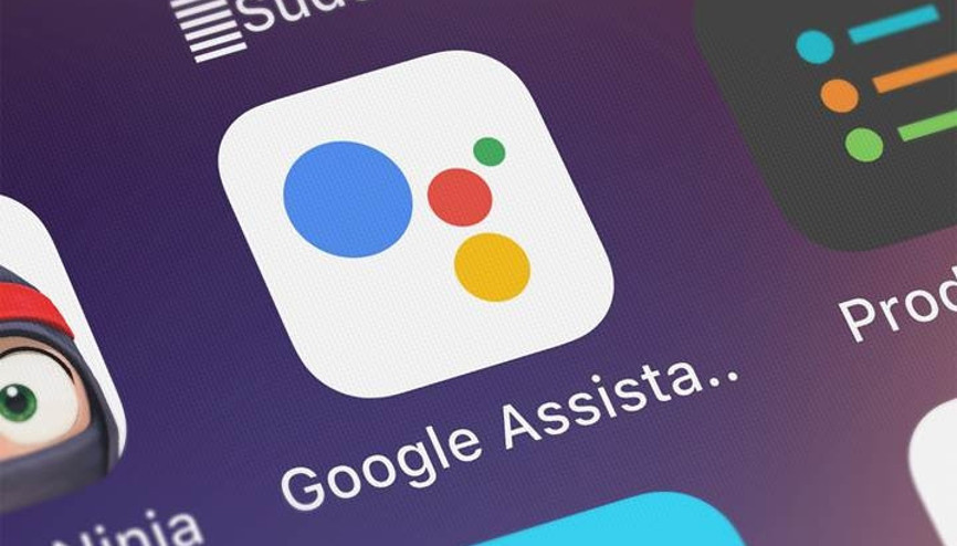 Telefonunuz kilitli olsa da Google Asistan sizinle konuşacak