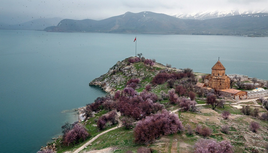 Doğu’nun kutupyıldızı Van