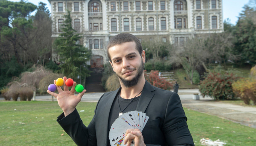 Boğaziçi’nin kimyacı sihirbazı Boğaziçi’nin kimyacı sihirbazı