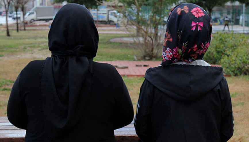 Antalyada dehşete düşüren olay Öldürülme korkusuyla yaşıyorlar Antalyada dehşete düşüren olay Öldürülme korkusuyla yaşıyorlar