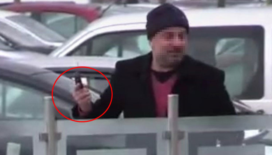 Korkutan anlar Belediye binasına ateş açtı...