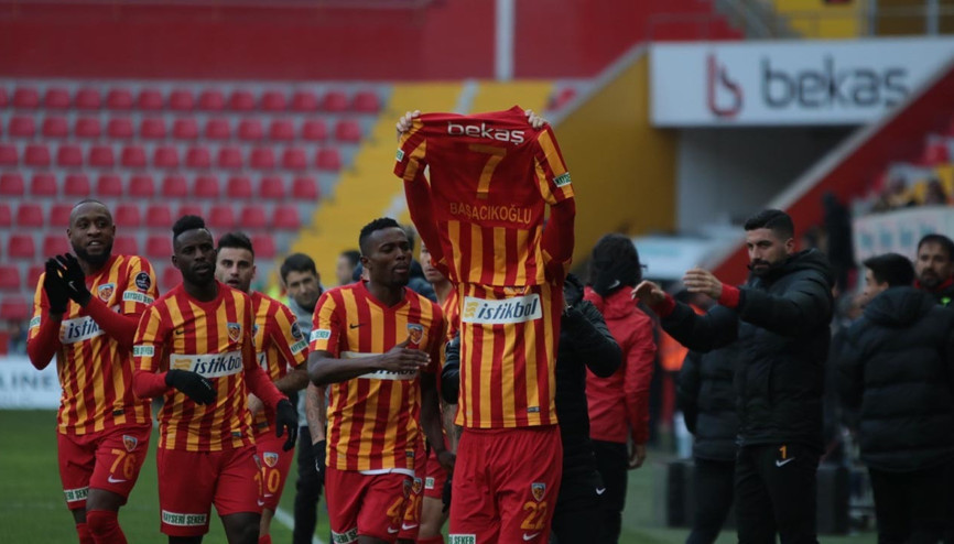 Bilalden takım arkadaşlarına mesaj: Bensiz de iyisiniz