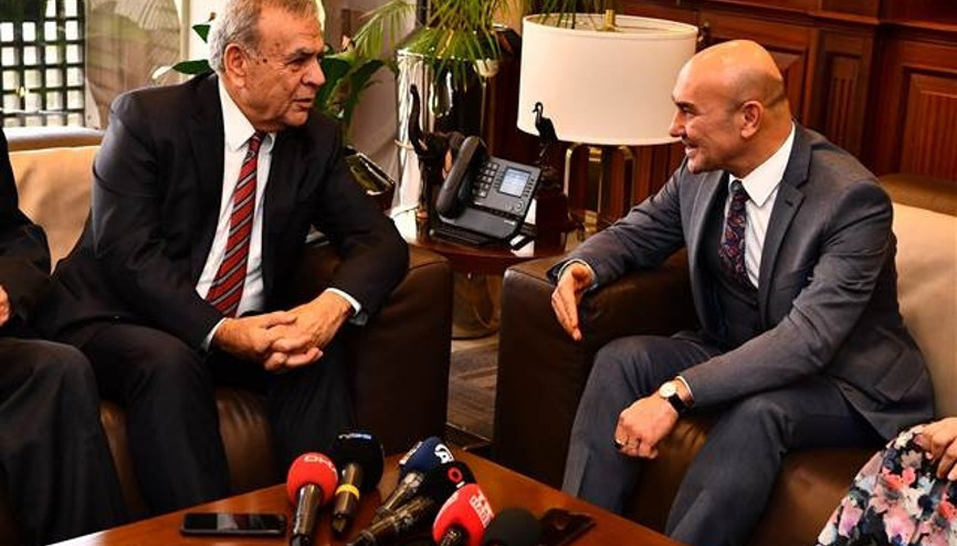 CHP İzmir adayı Tunç Soyerden Aziz Kocaoğluna ziyaret