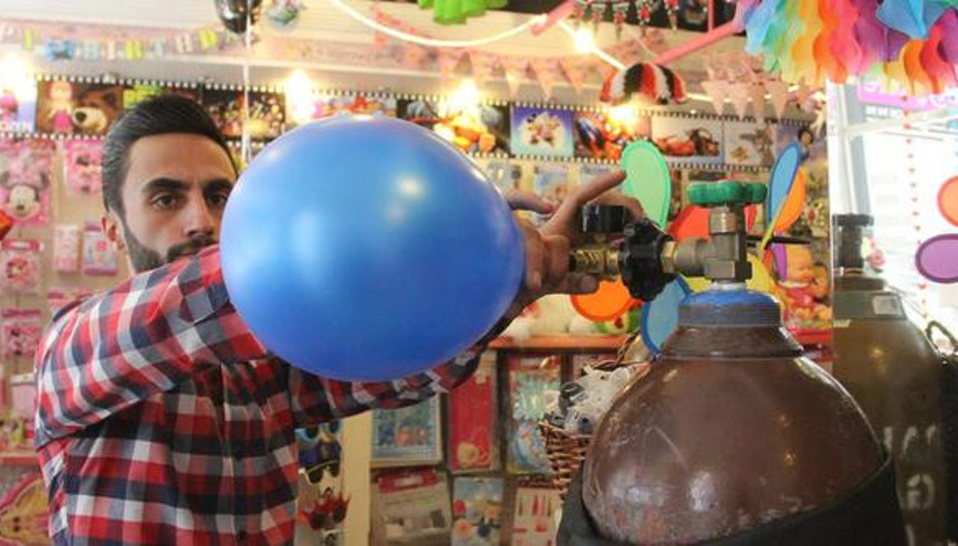 Helyum nedir Helyum gazı sesi neden inceltiyor