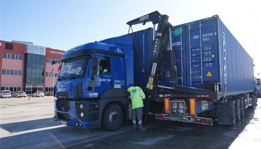 THY, yeni havalimanına bugün 35 TIR malzeme taşıyacak