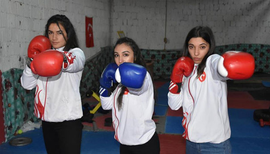 Rabia Topuzun gözü Avrupada