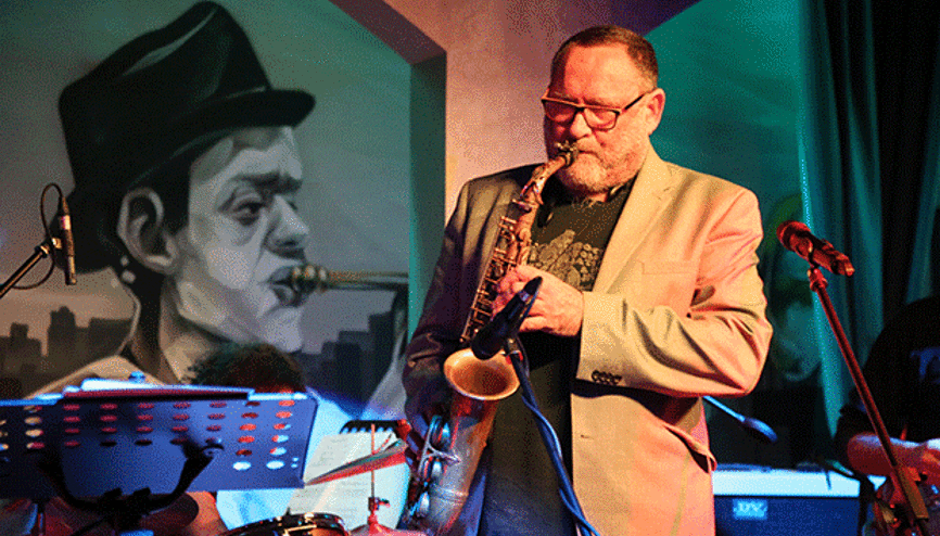 ÜNLÜ CAZCI ANTALYA’DA