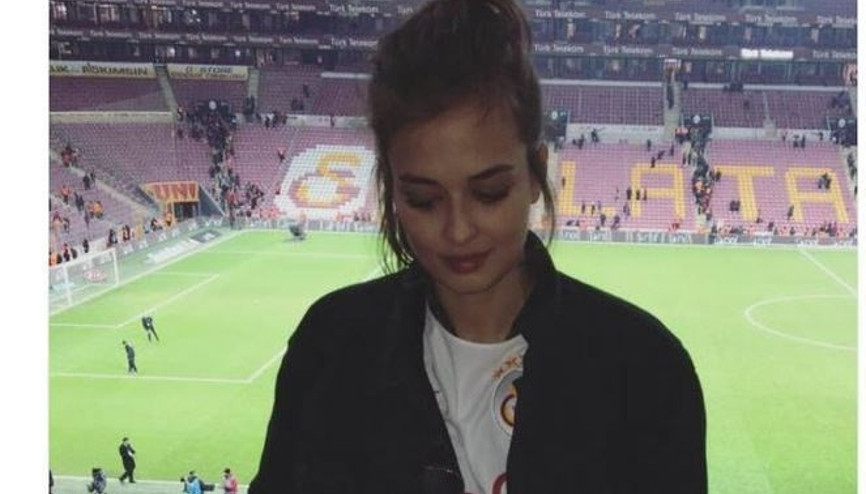 Galatasaray tribününde sürpriz isim