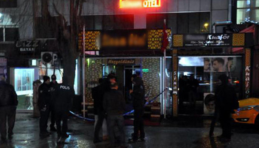 Ankarada korku dolu anlar Çekil dedi ve rastgele ateş etti
