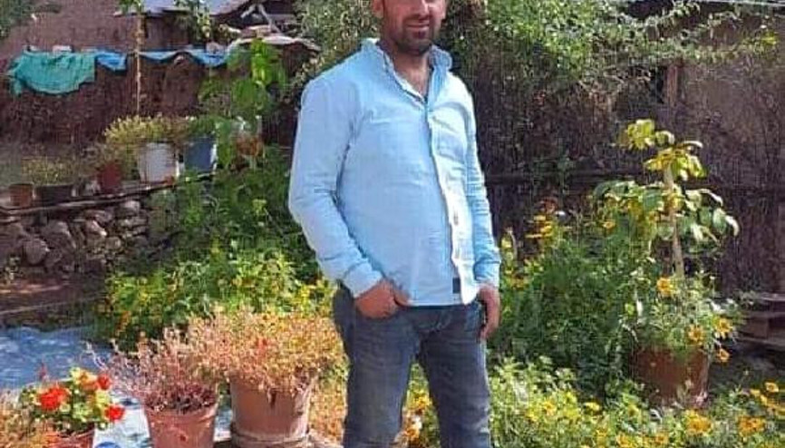 Sokak köpeklerinin saldırısında ağır yaralandı Sokak köpeklerinin saldırısında ağır yaralandı