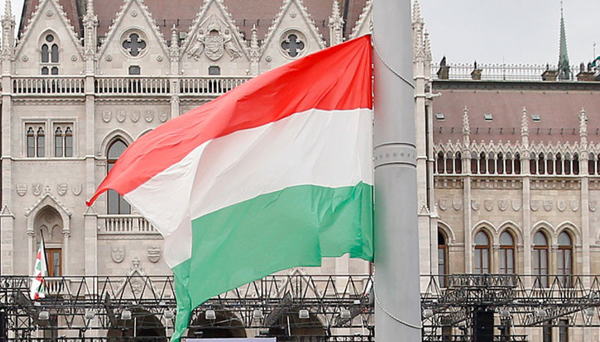Macaristanda dört veya daha fazla çocuğu olan anneler vergiden muaf tutulacak