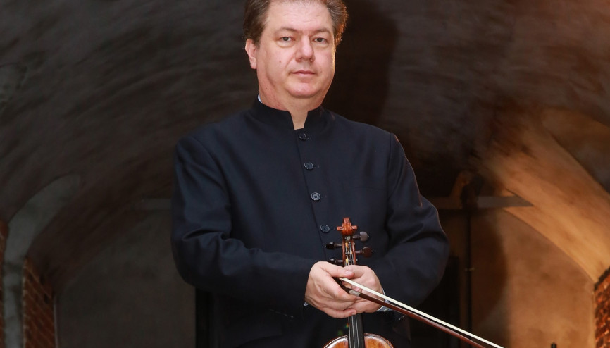 Cihat Aşkın: Bizim kültürümüzde de vals var