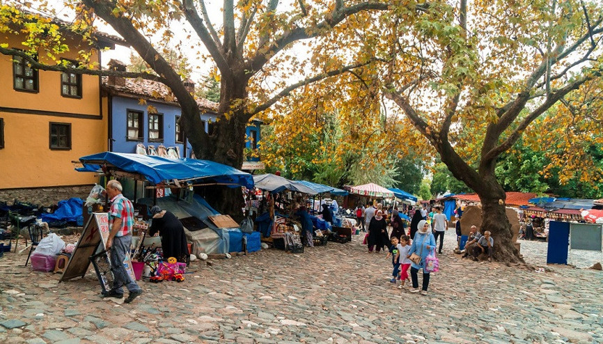 Geçmişin sihrini yaşayan şehir: Bursa Geçmişin sihrini yaşayan şehir: Bursa