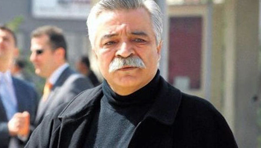Son dakika: Ozan Arif hayatını kaybetti