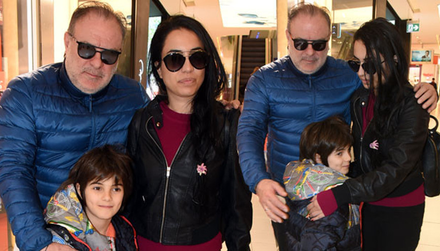 28 yaş küçük sevgilisiyle nişanlanmıştı... Ünlü isim isyan etti