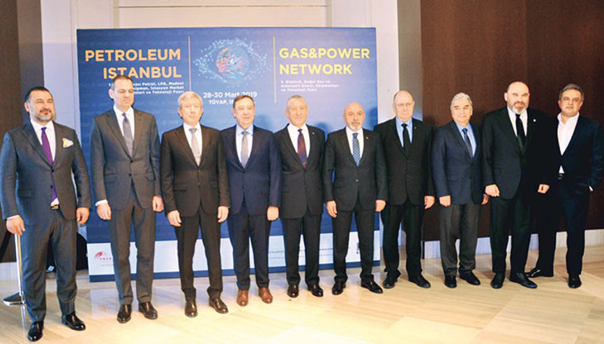 En büyük vergi dairesi akaryakıt istasyonları