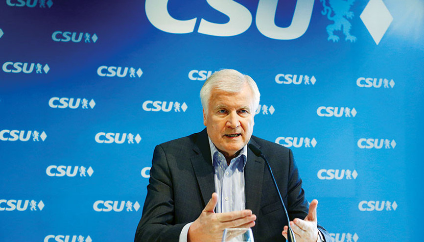 Seehofer: Hapse atabileceklerimiz gelsin