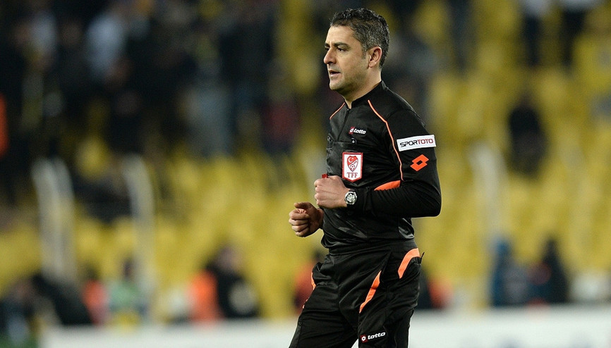 Bülent Yıldırım yaklaşık 1 yıl sonra derbi yönetecek