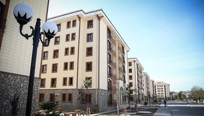 TOKİ 343 lira taksitle ev sahibi yapıyor