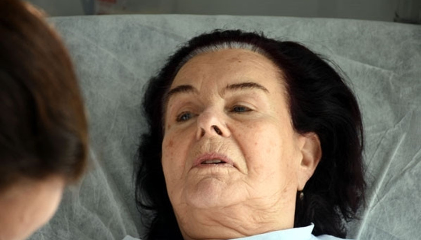 Ünlü sanatçı Fatma Girik ameliyat oldu