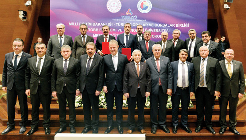 Meslek liseleri odalara emanet