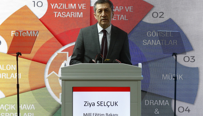 Bakan Selçuk: Hedefimiz teori ve pratiği bir araya getirmek