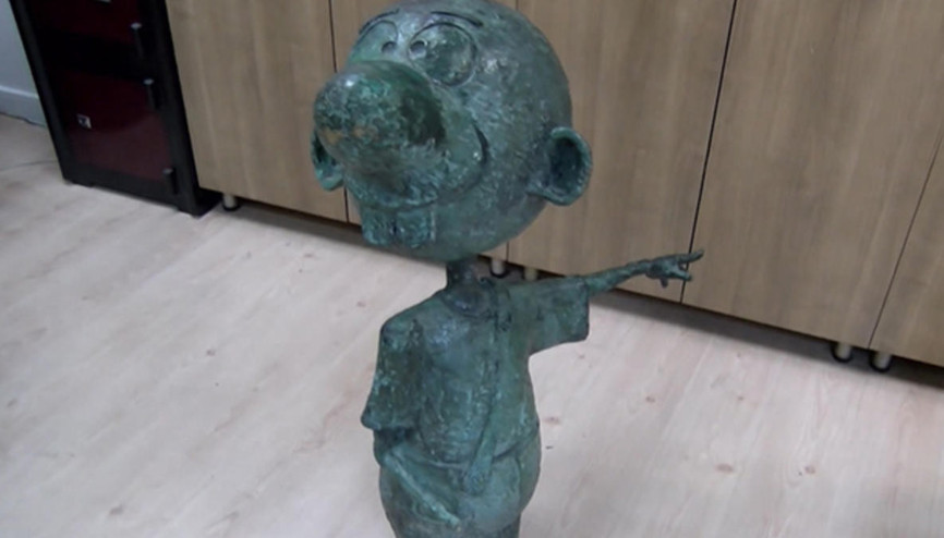 Çalınan Avanak Avni heykeli davasında sanık tahliye edildi