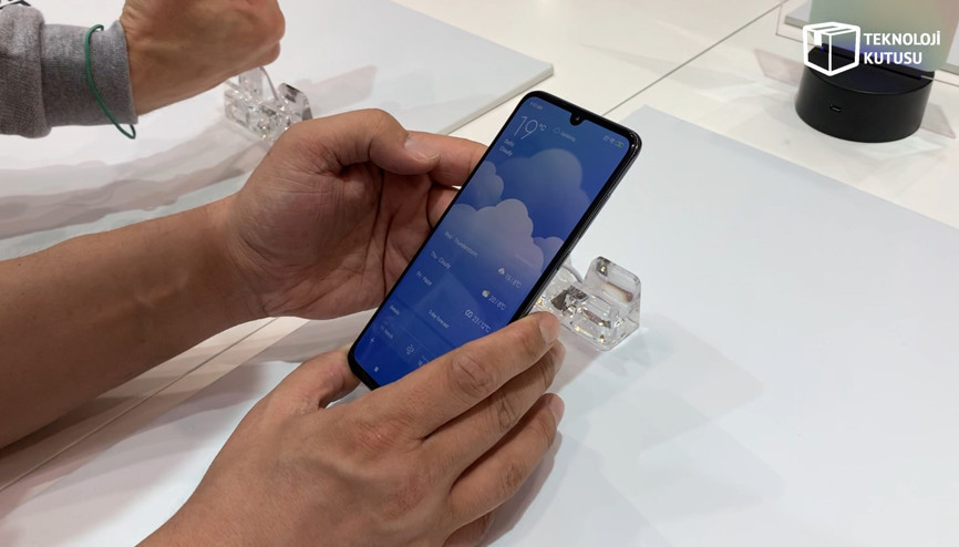 Beklenen Xiaomi Mi 9 resmen duyuruldu