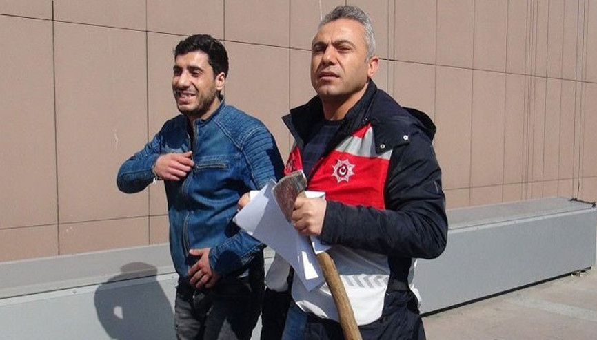 Bakırköy Adliyesine baltayla gelen kişi tutuklandı