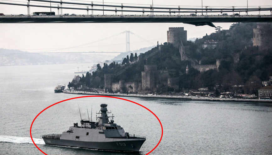 Türk savaş gemileri İstanbul Boğazı’ndan geçti