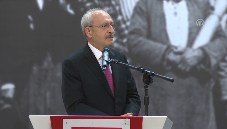 CHP Genel Başkanı Kılıçdaroğlu, muhtarlarla buluştu