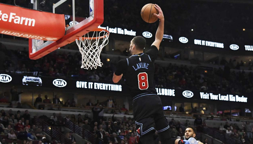 NBAde geceye damga vuran alley-oop