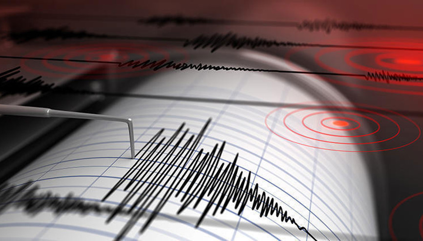 Endonezyada 5 büyüklüğünde deprem