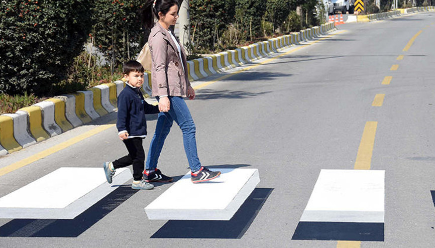Üç boyutlu yaya geçidi uygulaması hayata geçti