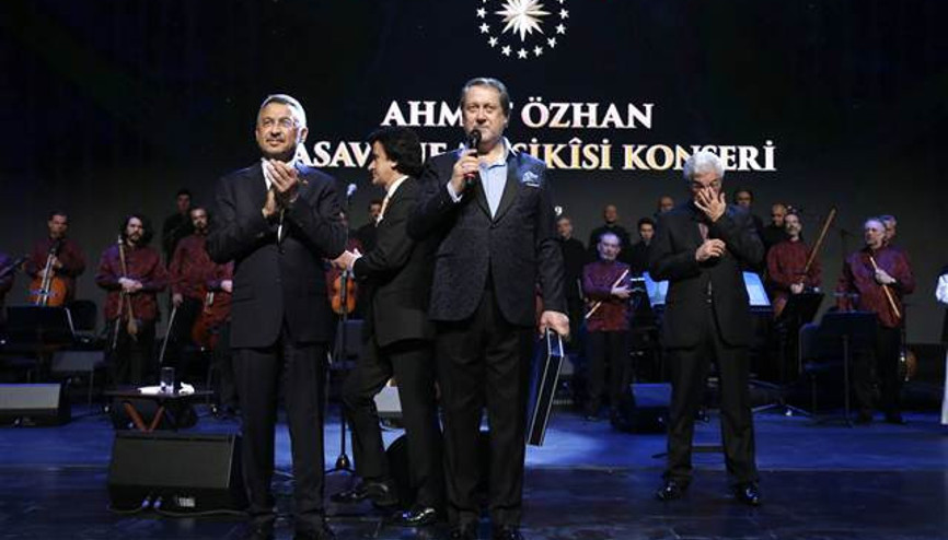 Cumhurbaşkanlığı Külliyesinde Ahmet Özhan konseri