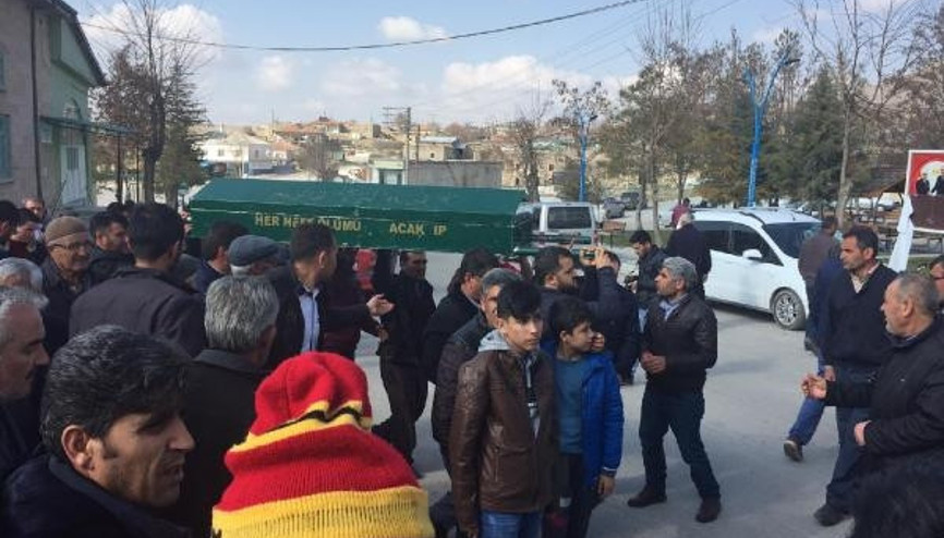 11 aylık Nisan bebek toprağa verildi