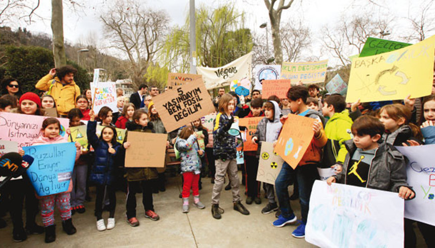 Berlin’den Bebek’e çocuklar sokağa döküldü