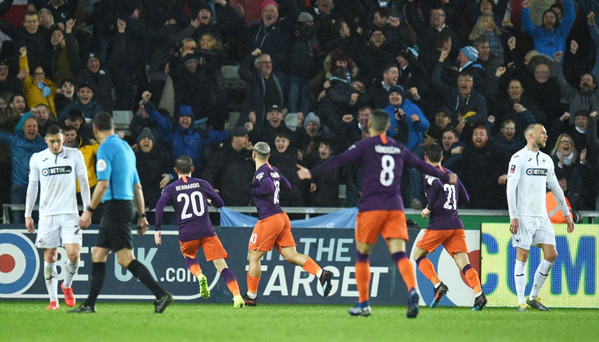 Swansea City 2-3 Manchester City (MAÇ ÖZET) Swansea City 2-3 Manchester City (MAÇ ÖZET)