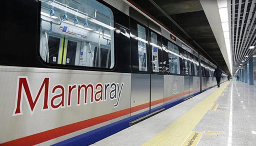 Marmarayda teknik arıza... Seferler aksadı