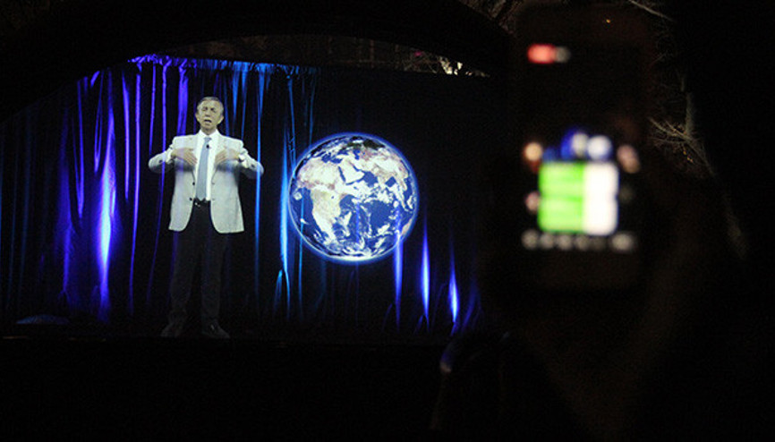 Mansur Yavaş hologram miting yaptı