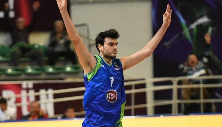 TOFAŞlı basketbolcu Yiğit Arslan o pozisyonu anlattı