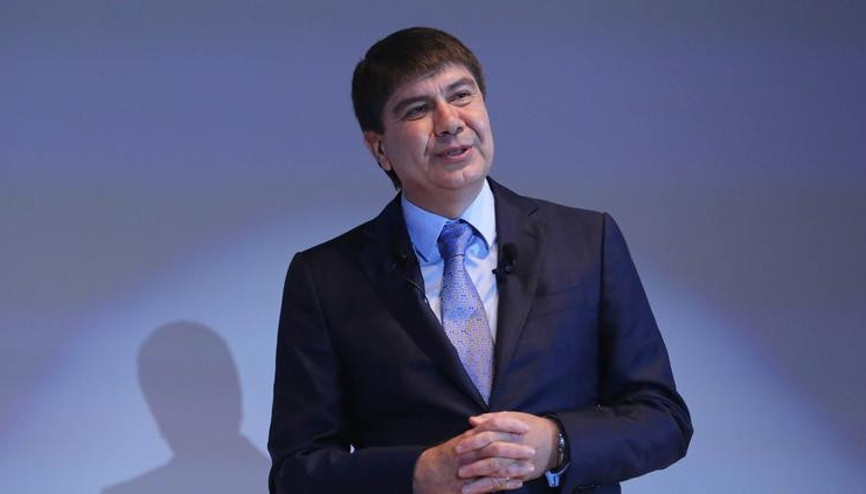 AK Parti Antalya Büyükşehir Belediye Başkan adayı Menderes Türel kimdir