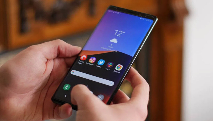 Samsung Galaxy Note 9 için yeni güncelleme geldi