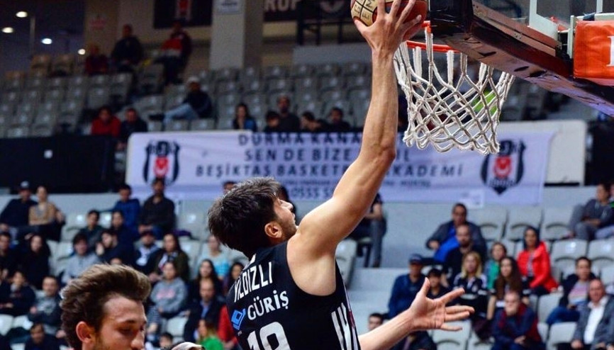 Beşiktaş Sompo Japan evinde güldü