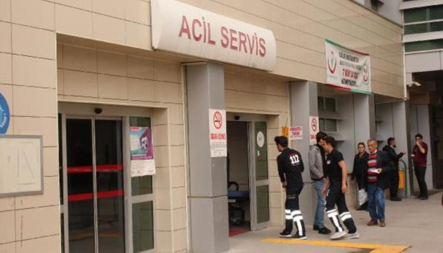 Niğdede 1300 kişi bulantı, kusma ve ishal şikayetiyle hastaneye başvurdu Niğdede 1300 kişi bulantı, kusma ve ishal şikayetiyle hastaneye başvurdu